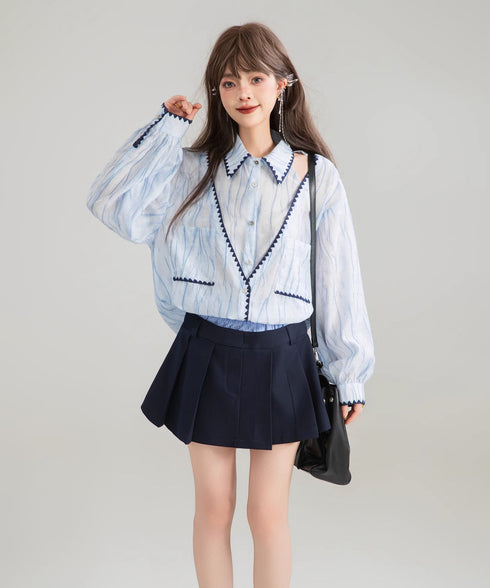 Shoulder Slit Gather Blouse