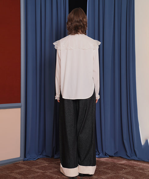 Embroidered Bird Collar Blouse