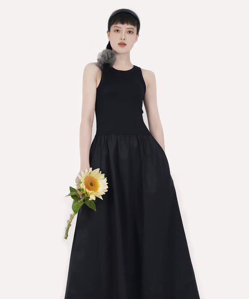 Norevia Ellipse Dress