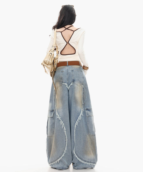 Back Line Strap V Neck Top