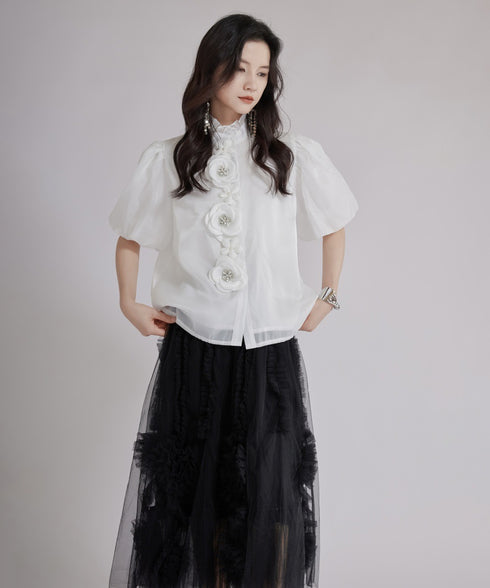 Floral Appliqué Puff Blouse