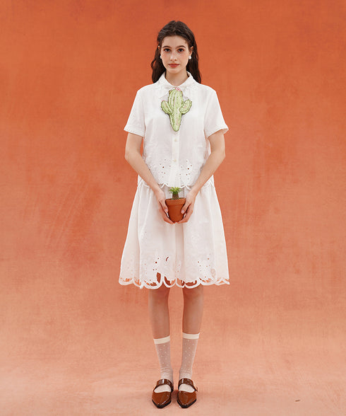 Embroidered Collar Short Sleeve Blouse