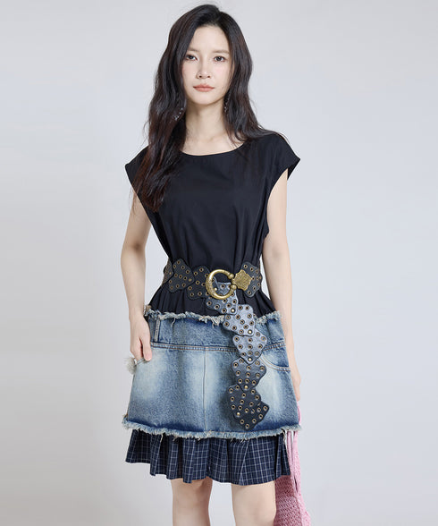 Crest Eyelet Belt