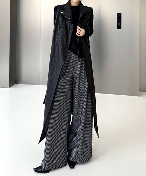 Check Wide Tuck Pants