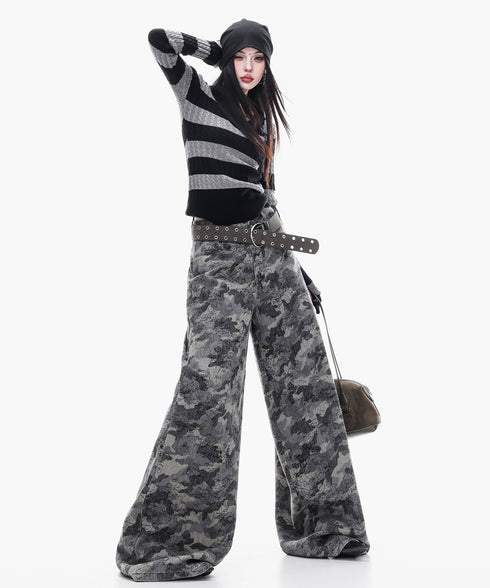 Cable Stripe VNeck Top