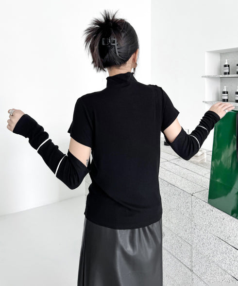 Cut Out Contrast Stitch Top