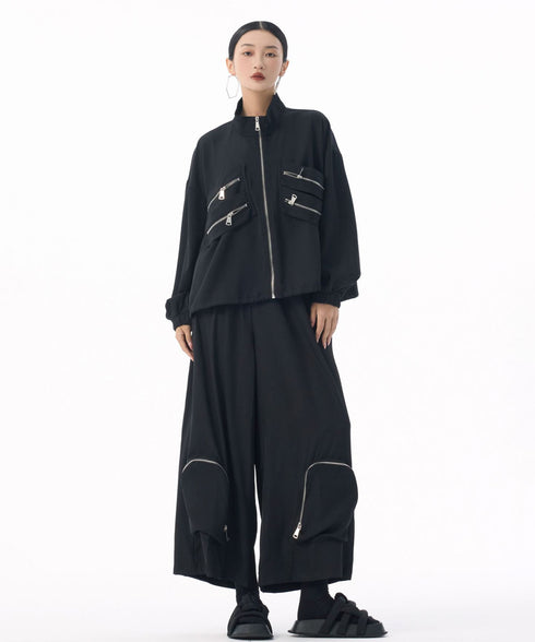 MultiPocket ZipUp Top