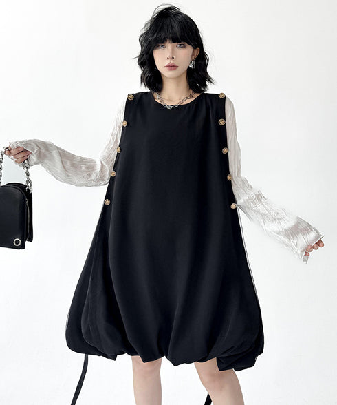 Side Button Balloon Dress