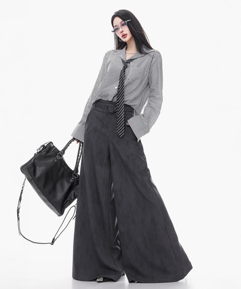 Frayed Contrast Knit Top