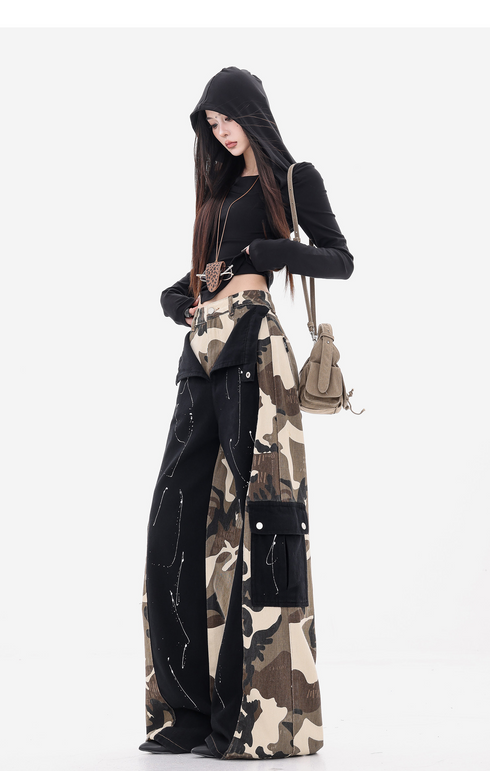 Camouflage Docking Wide Cargo Pants