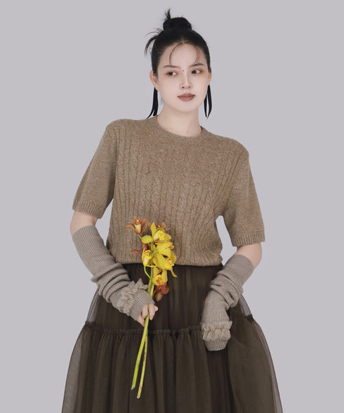 Avelisse Ruffle Gloves