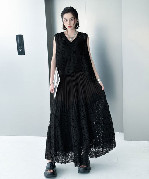 Bicolor Pleated Lace Skirt