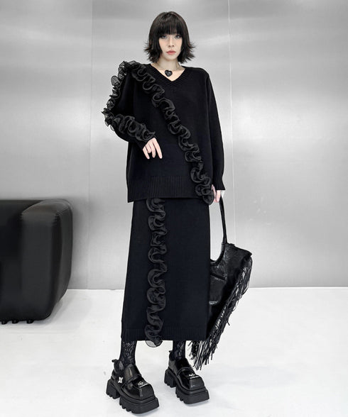 Ruffle Line Sweater & Skirt