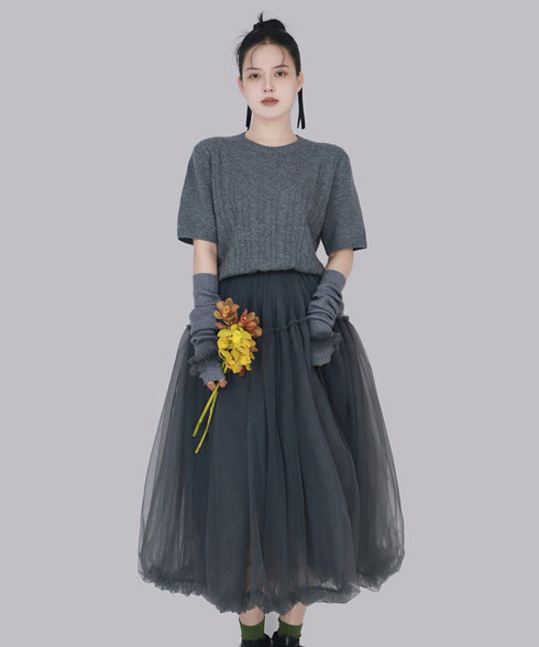 Avelisse Ruffle Gloves