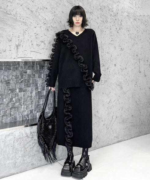 Ruffle Line Sweater & Skirt