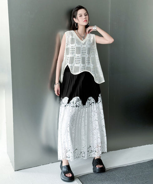 Bicolor Pleated Lace Skirt