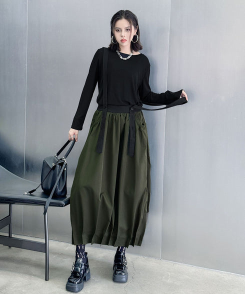 Cord Loose Suspender Skirt