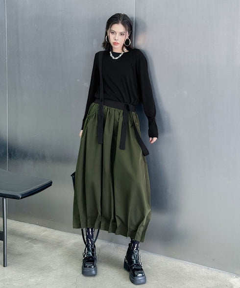 Cord Loose Suspender Skirt