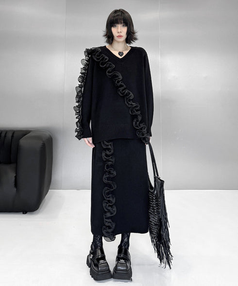 Ruffle Line Sweater & Skirt