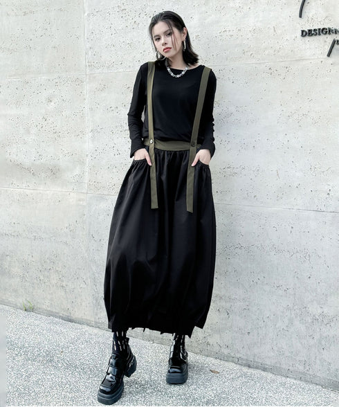 Cord Loose Suspender Skirt