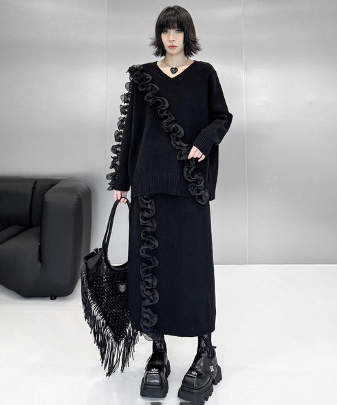 Ruffle Line Sweater & Skirt