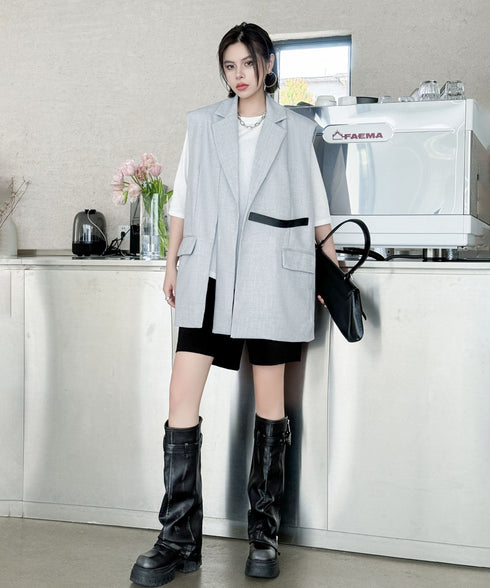 Minimal Structure Vest