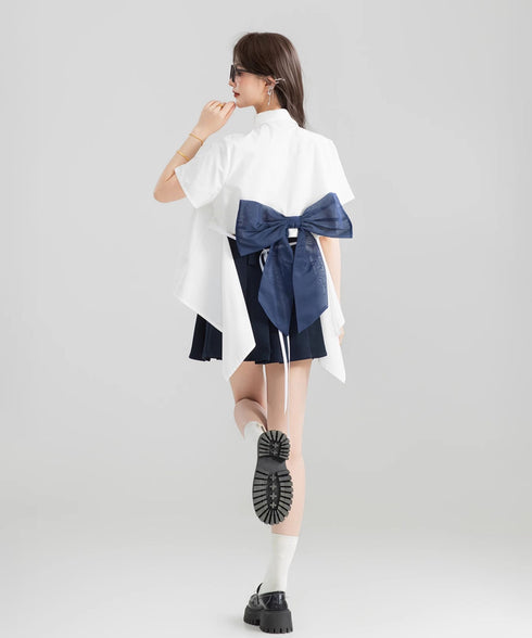 Ribbon Emblem Blouse