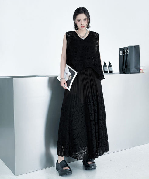 Bicolor Pleated Lace Skirt