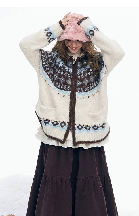 Fjord Bloom Cardigan