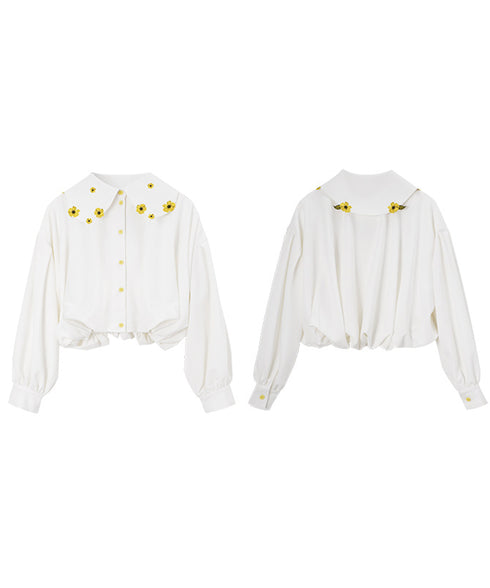 Small Flower Embroidery Collar Blouse