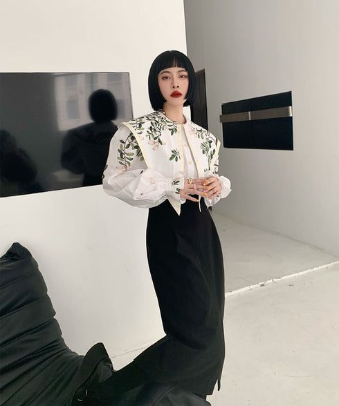 Botanical Print Puritan Collar Blouse