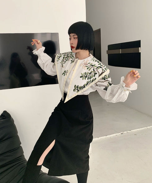 Botanical Print Puritan Collar Blouse