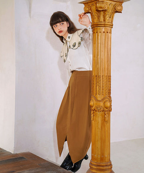 Strawberry Embroidery Collar Blouse