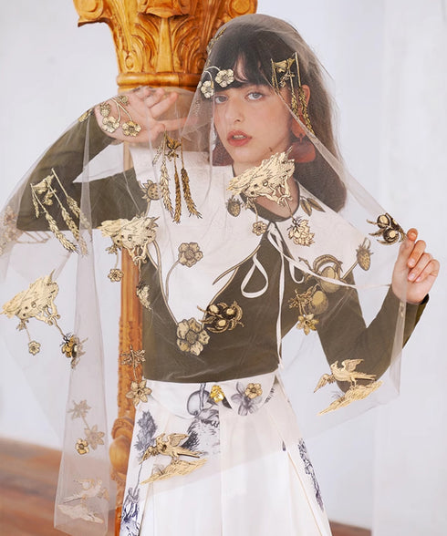 Botanical Embroidered Collar