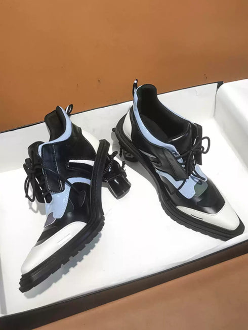 Blocking Curl Heel Bootie