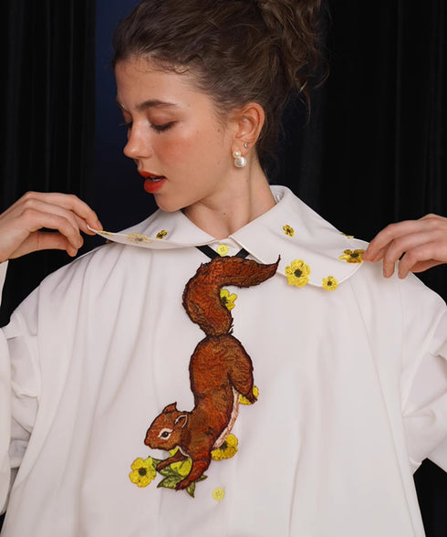 Small Flower Embroidery Collar Blouse