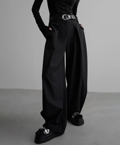 Side High Waist Tuck Pants