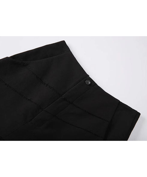 Edge Cut Layered Shorts