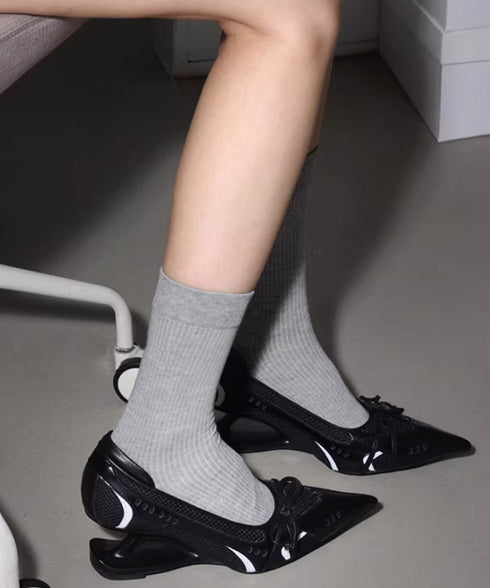Void Curve Pumps
