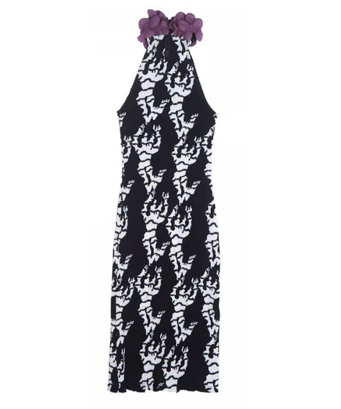 Three-dimensional Pleate-neck Dress