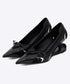 Void Curve Pumps