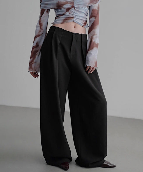 Front Tucked Wide Pants
