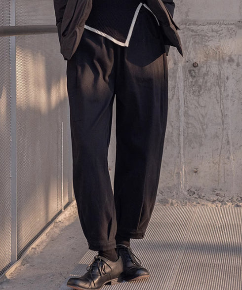 Nine-quarter Length Tapered Pants