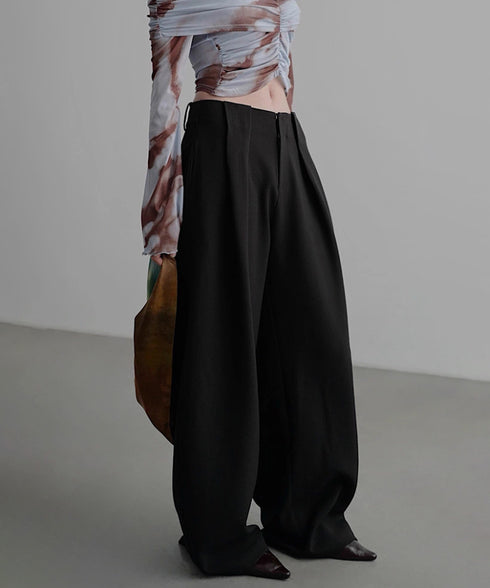 Front Tucked Wide Pants