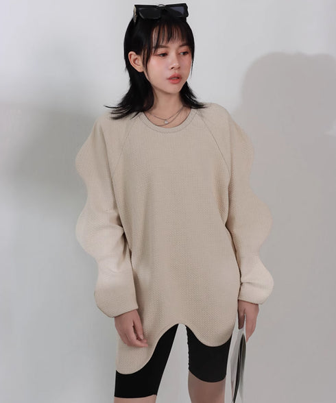 Wave Cut Sleeve Top