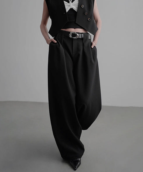 Front Tucked Wide Pants