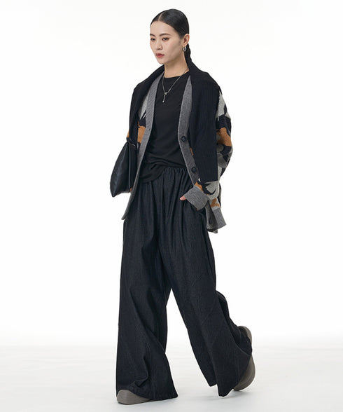 Abstract Pattern Knit Cardigan