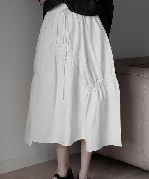 Asymmetric Switching Flare Skirt