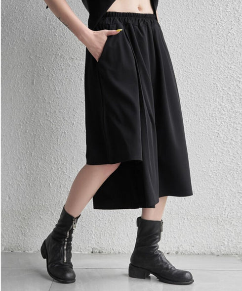 Asymmetric Half Pants