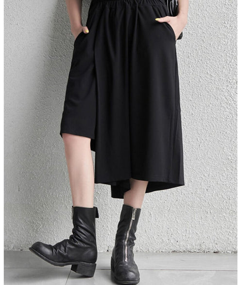 Asymmetric Half Pants